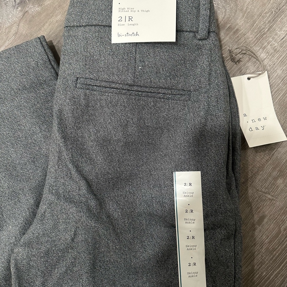 Gray skinny ankle trousers
